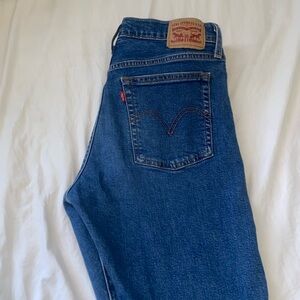 Levi’s Wedgie Skinny Jeans